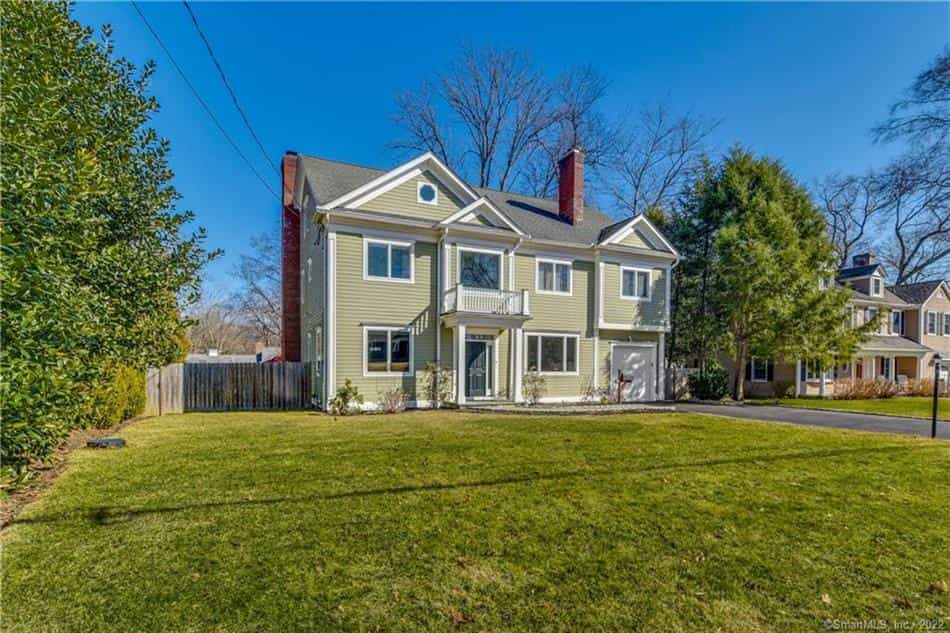 House in Stamford, Connecticut 10152369