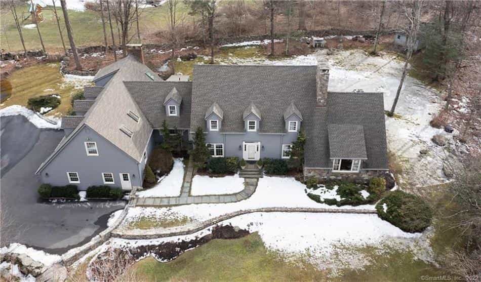 House in Topstone, Connecticut 10152372
