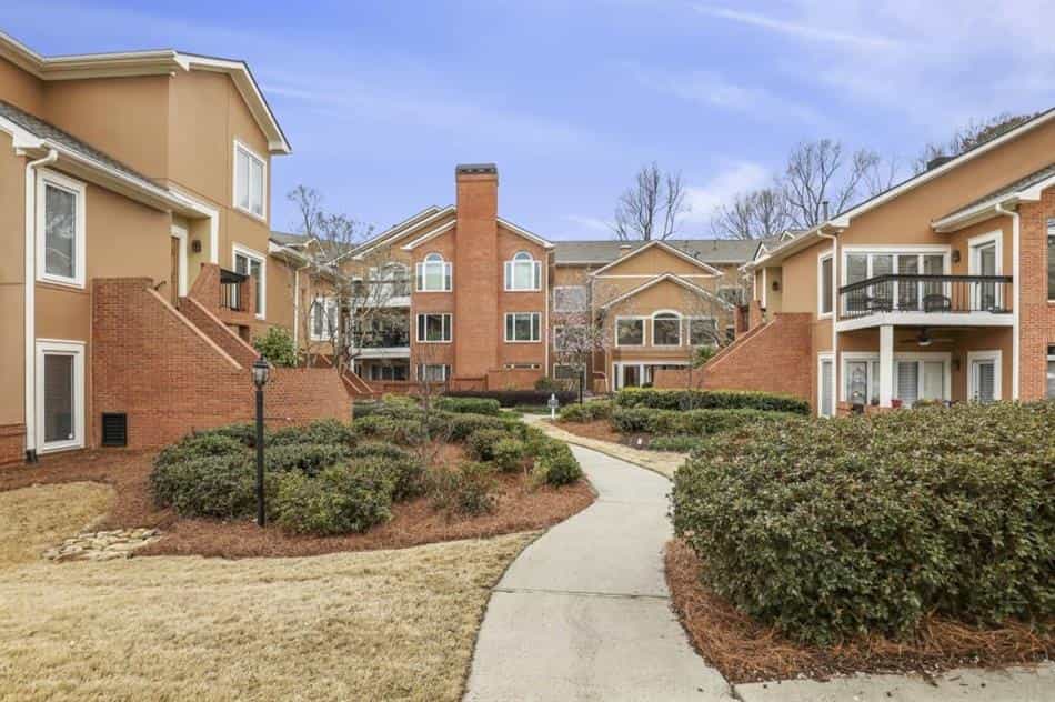 Condominium in Dunwoody, Georgia 10152445