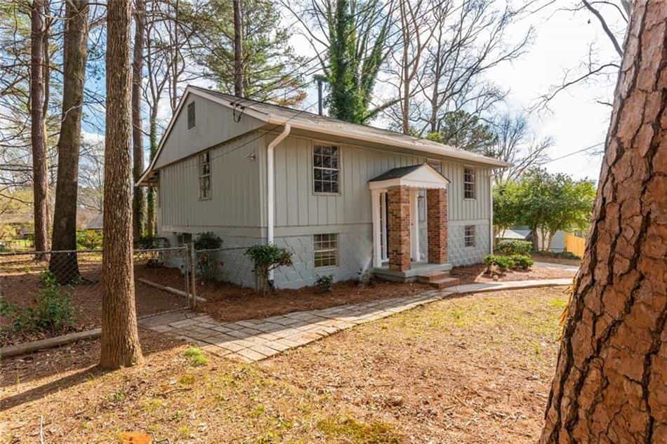 House in Morrow, Georgia 10152468