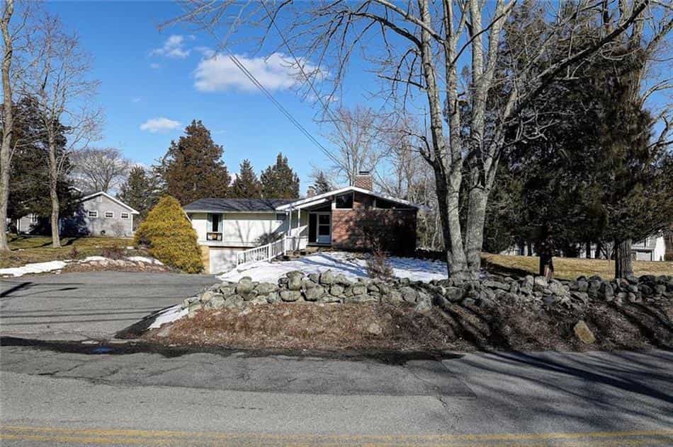 House in Chartley, Massachusetts 10152634