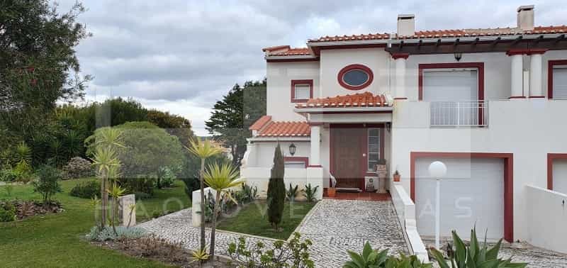 房子 在 Amoreira, Leiria 10152921