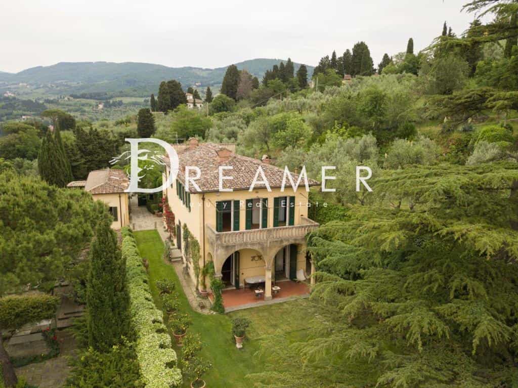 房子 在 Fiesole, Tuscany 10152970