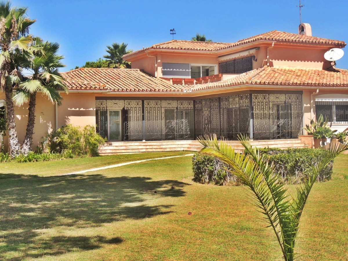 Huis in San Pedro de Alcántara, Andalusië 10153334