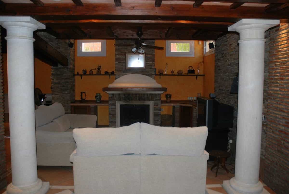 房子 在 Alhaurín de la Torre, Andalucía 10153368