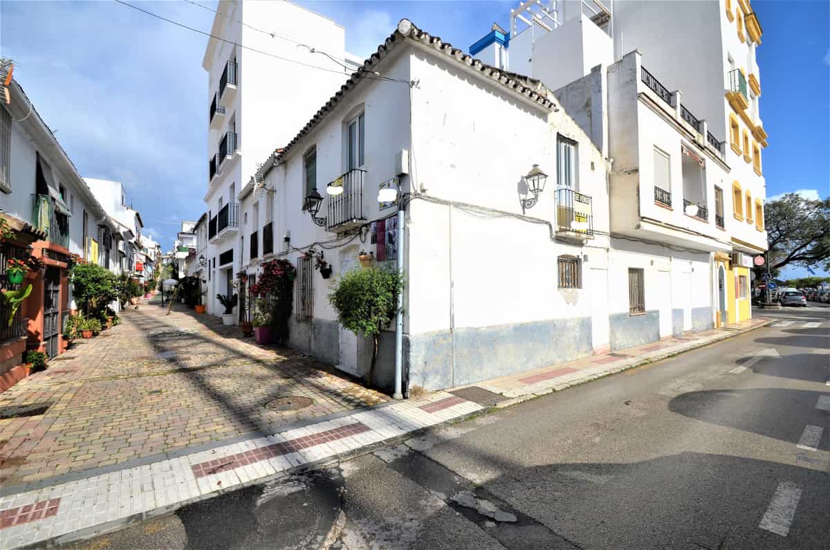 Land in Estepona, Andalusia 10153492