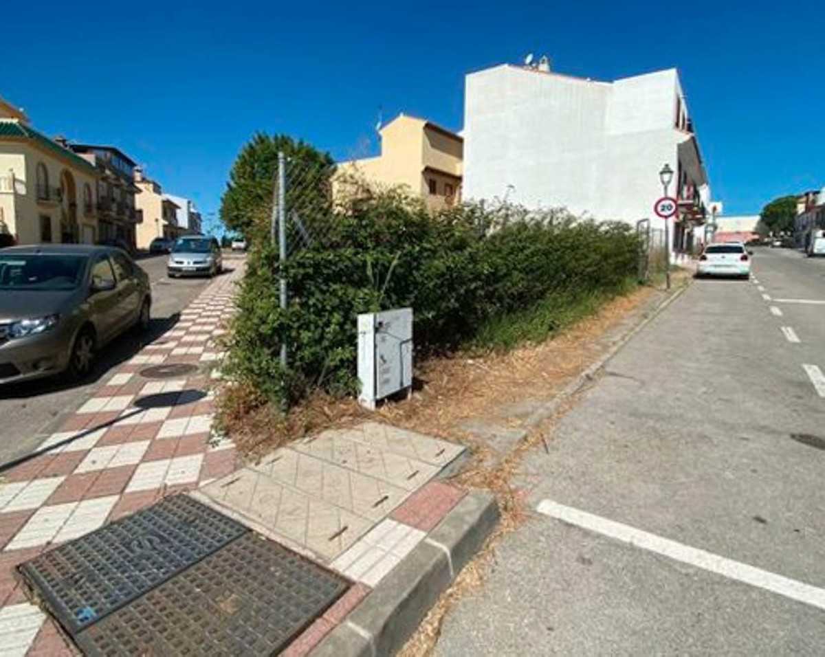 Land in Estepona, Andalusia 10153508