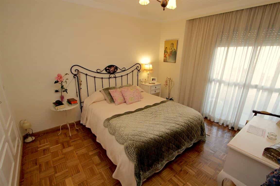 公寓 在 Fuengirola, Andalucía 10153535