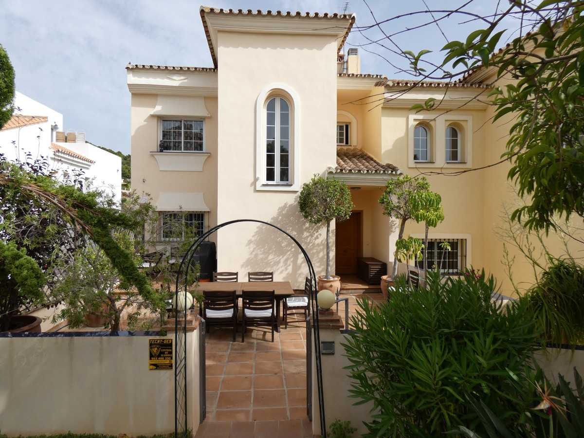 Rumah di Alhaurin el Grande, Andalusia 10153845