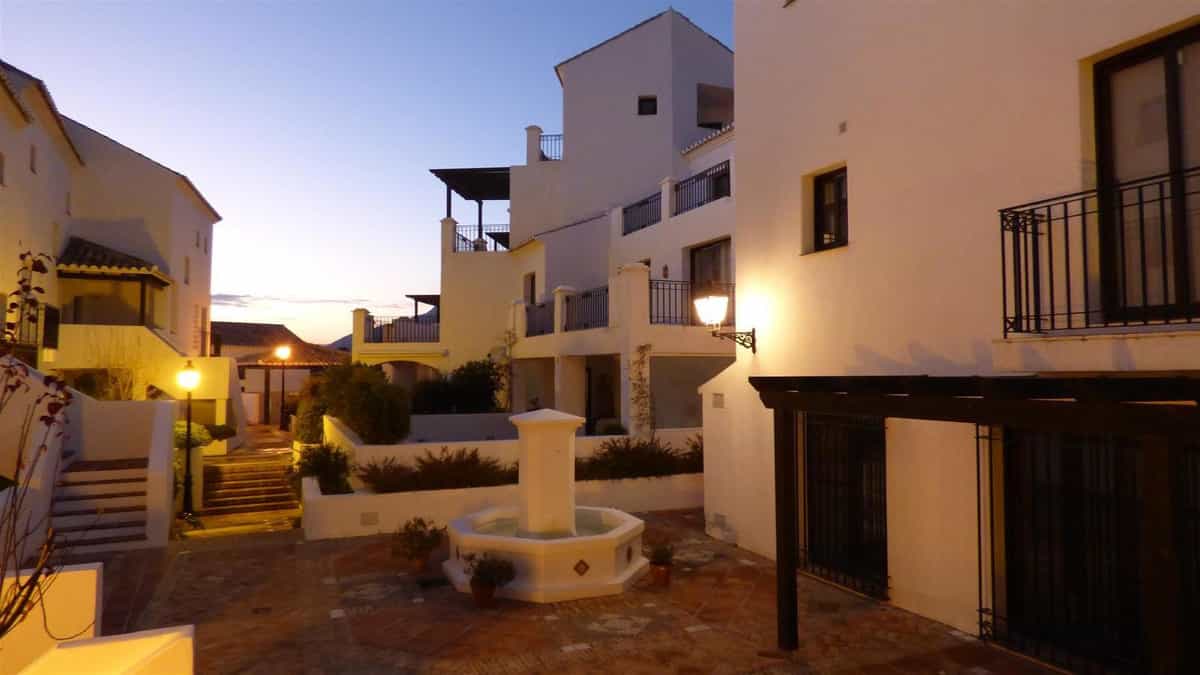 Condominium in Espinosa de los Monteros, Castille-Leon 10153885