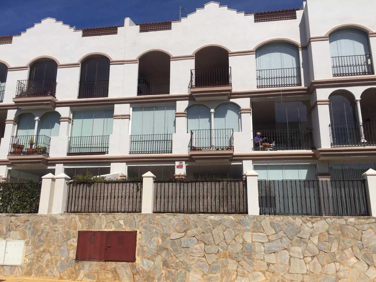 Condominio en Fuengirola, Andalucía 10154026