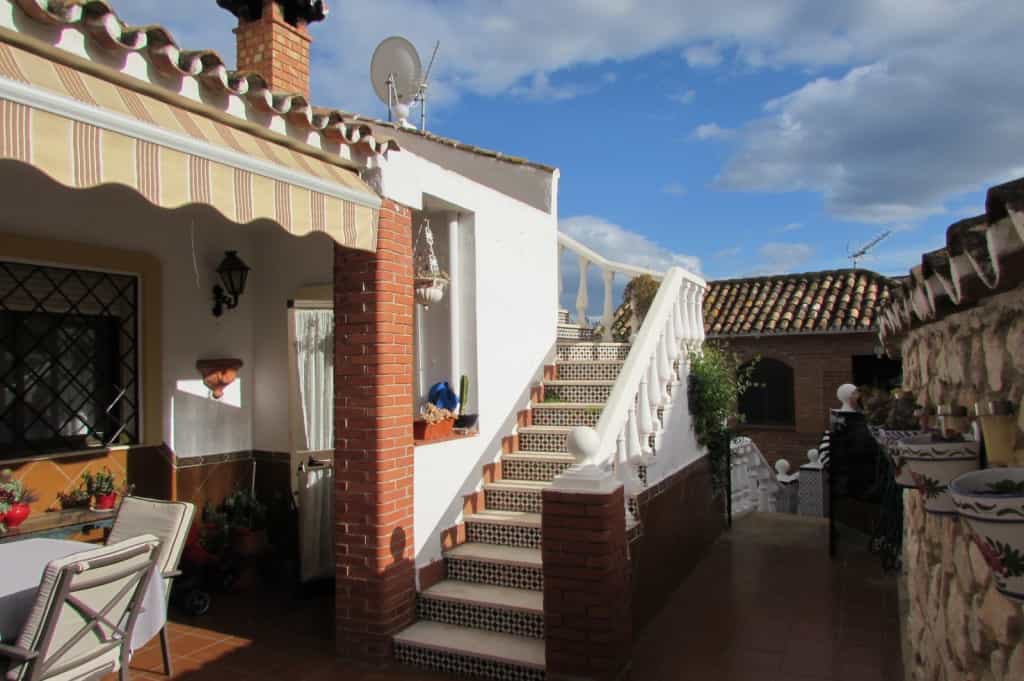 σπίτι σε Arroyo de la Miel, Ανδαλουσία 10154076