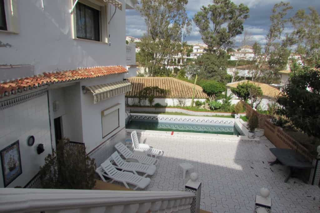 House in Arroyo de la Miel, Andalusia 10154076