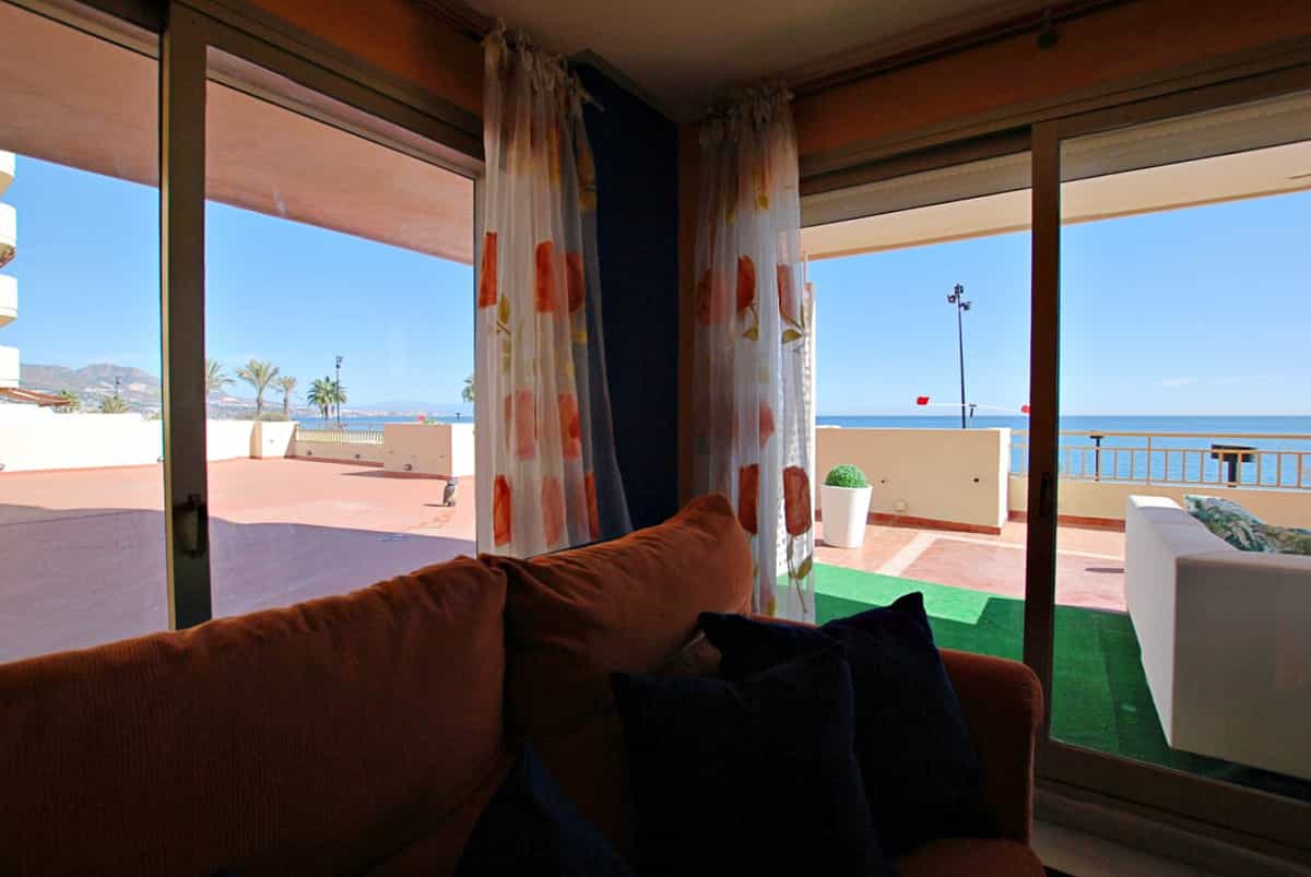 Condominio nel Fuengirola, Andalucía 10154108