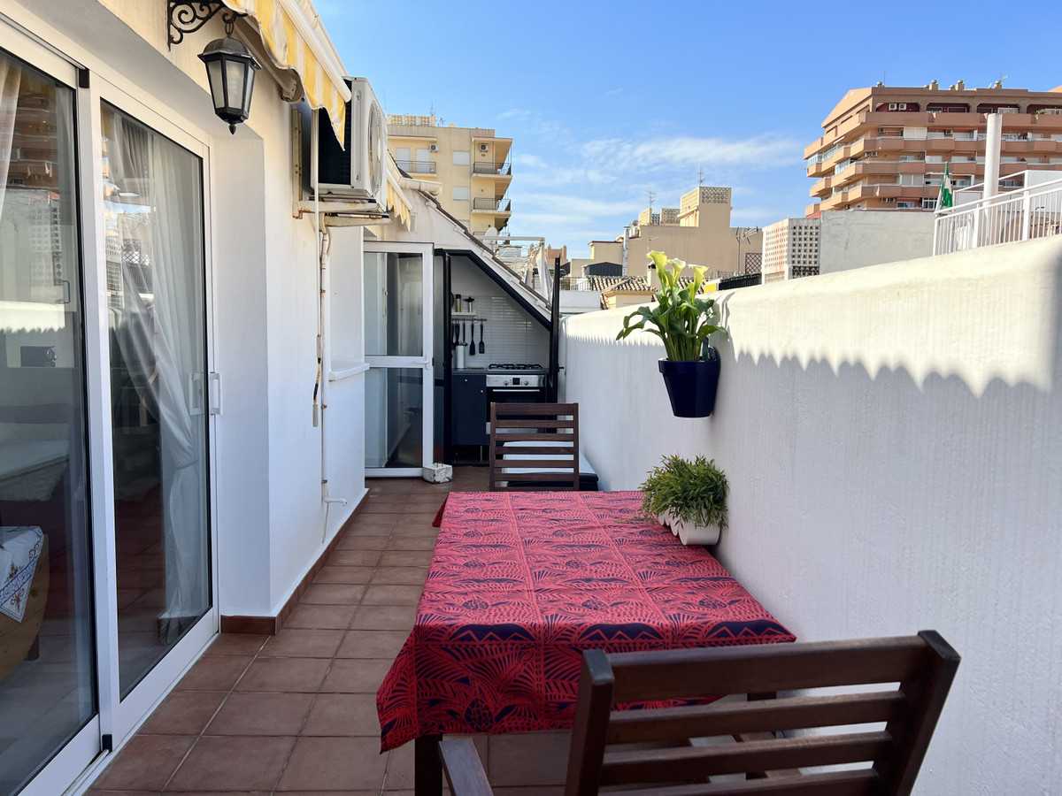 Condominium dans Fuengirola, Andalusia 10154154