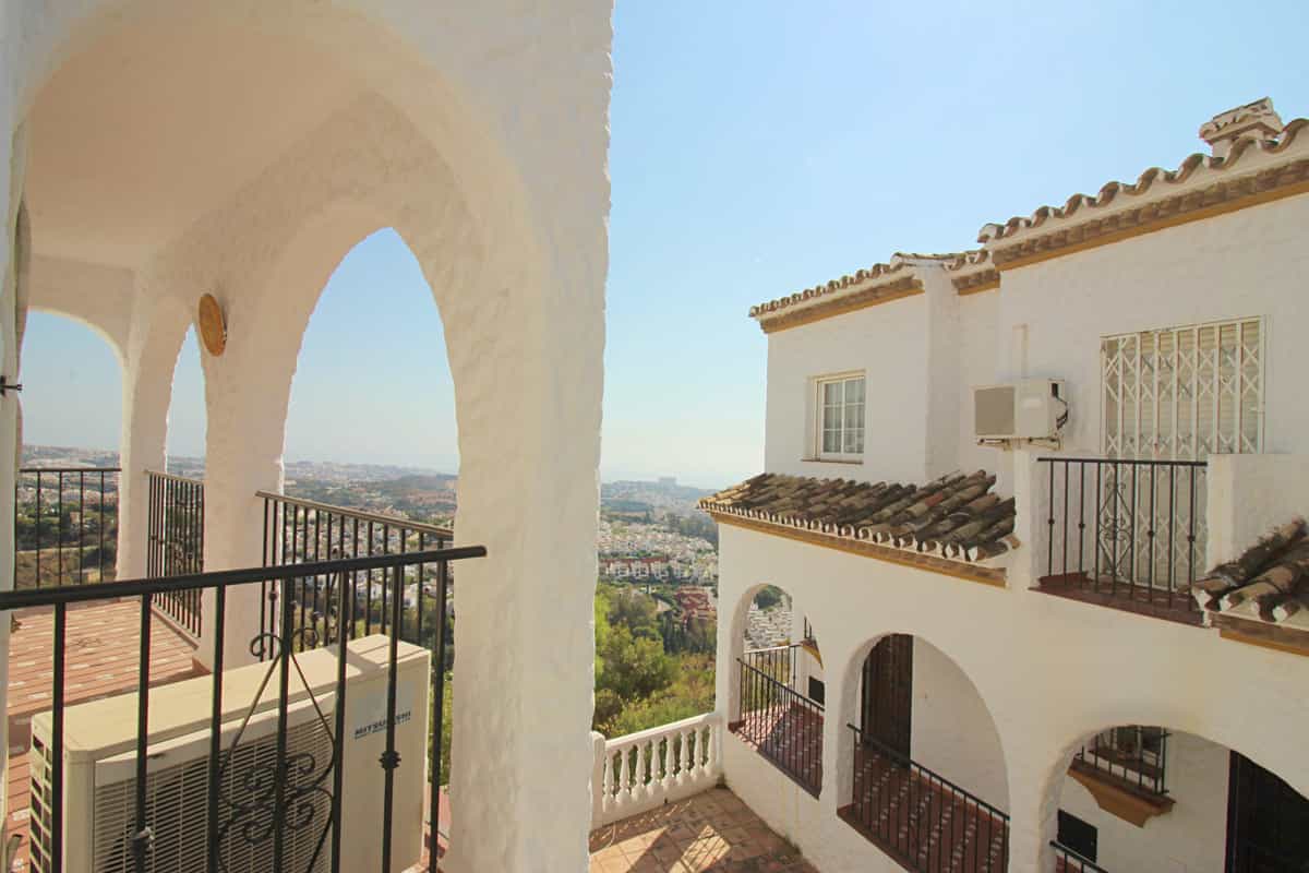 σπίτι σε Benalmádena, Andalusia 10154346