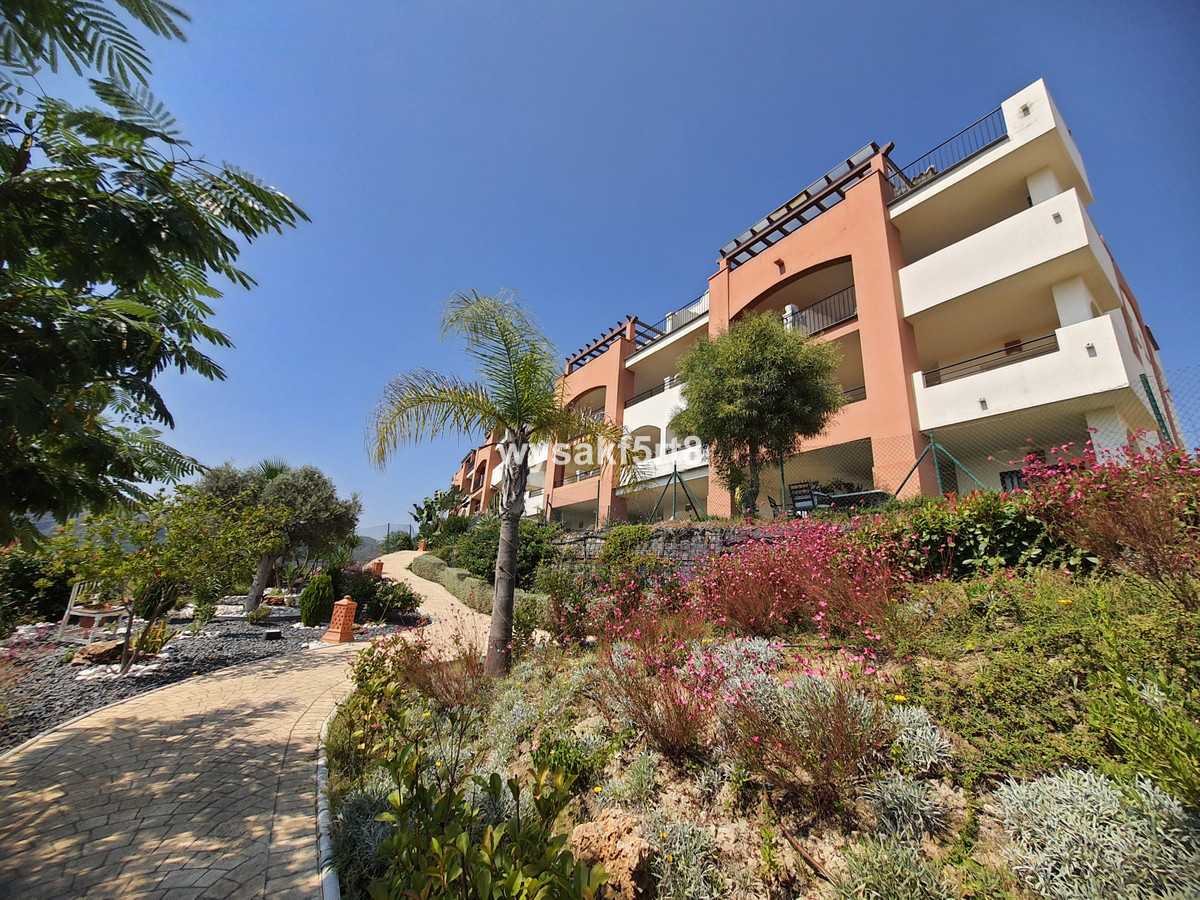 公寓 在 Puerto de la Duquesa, Andalusia 10154502