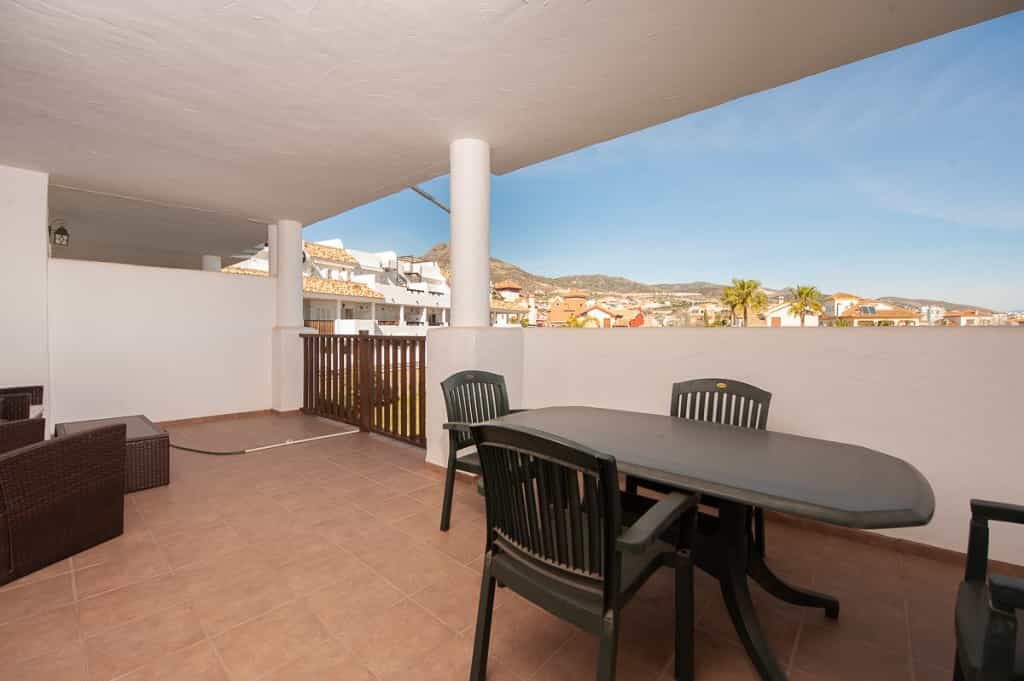 Condominium in Arroyo de la Miel, Andalusia 10154522