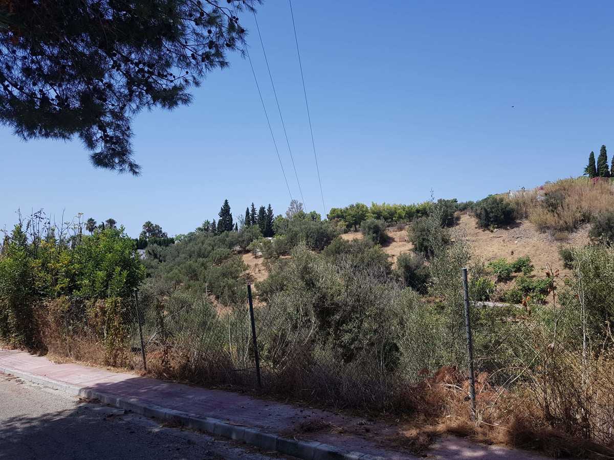 Tanah di Benalmádena, Andalucía 10154732