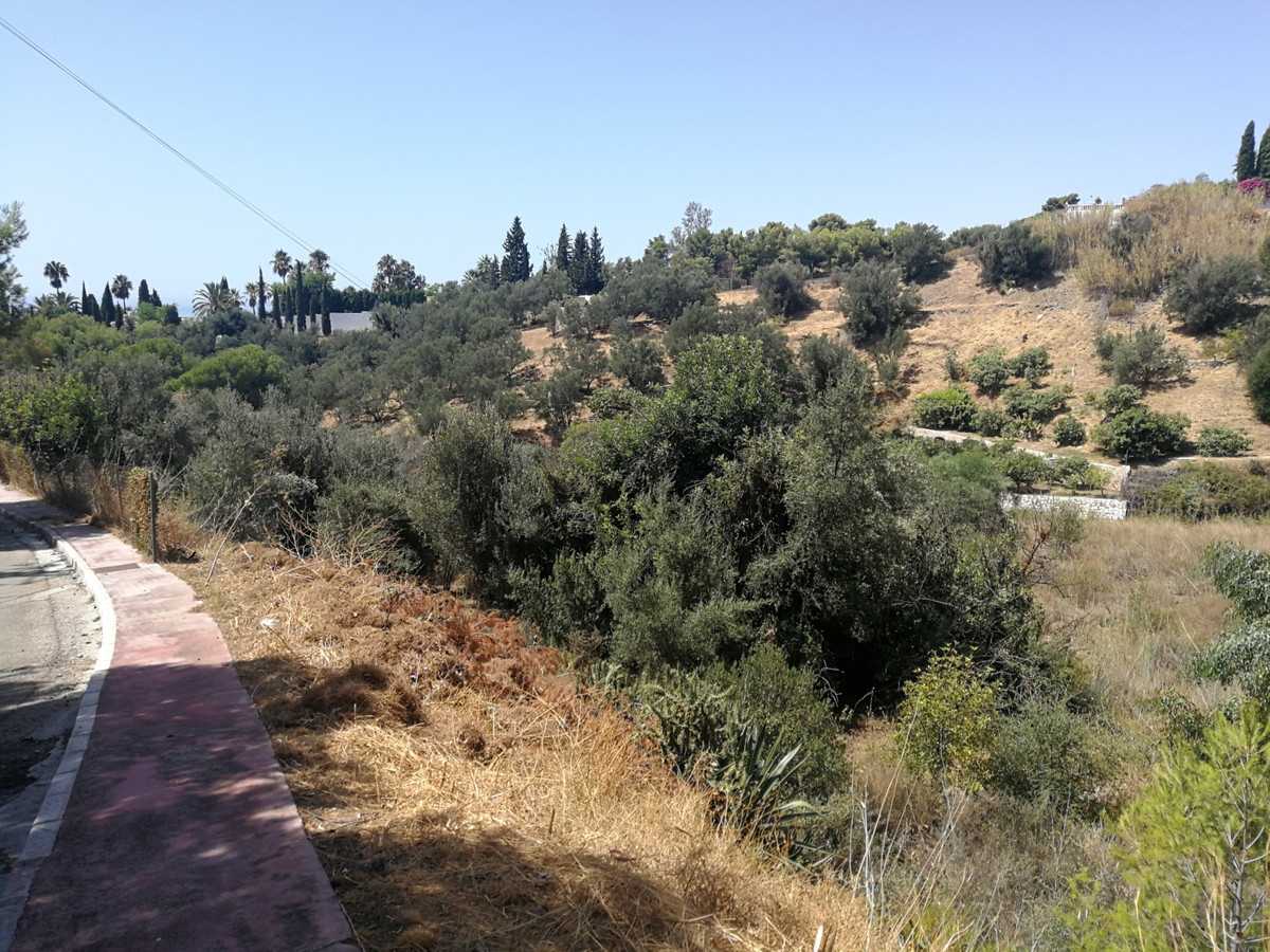 Tanah di Benalmádena, Andalucía 10154732