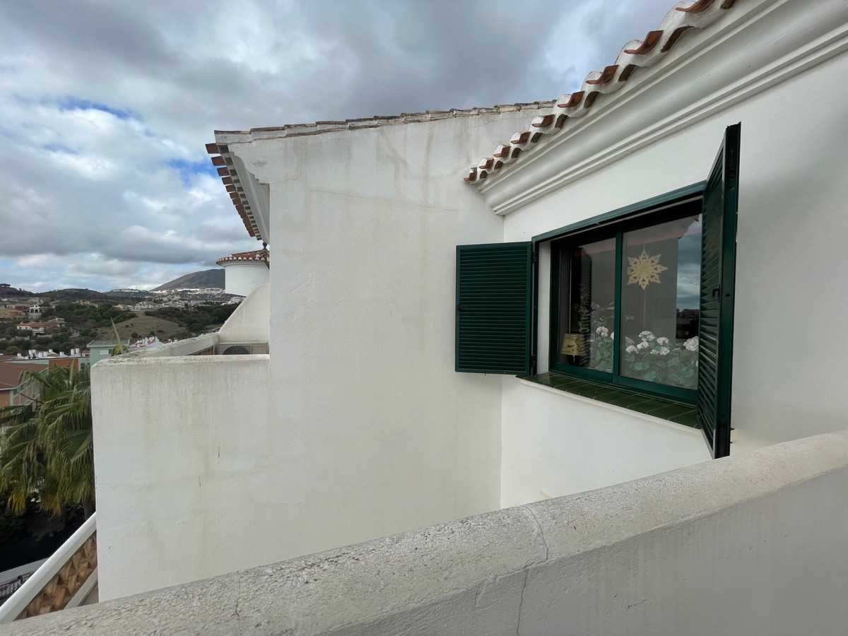 House in Benalmadena, Andalusia 10154743