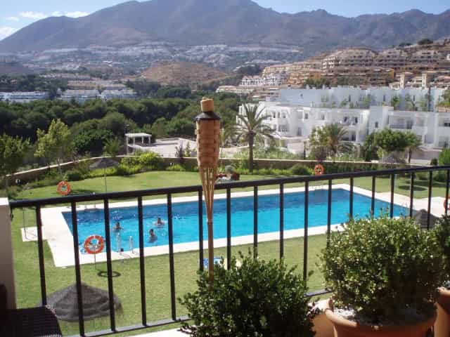 Condominium in Benalmádena, Andalusië 10154800