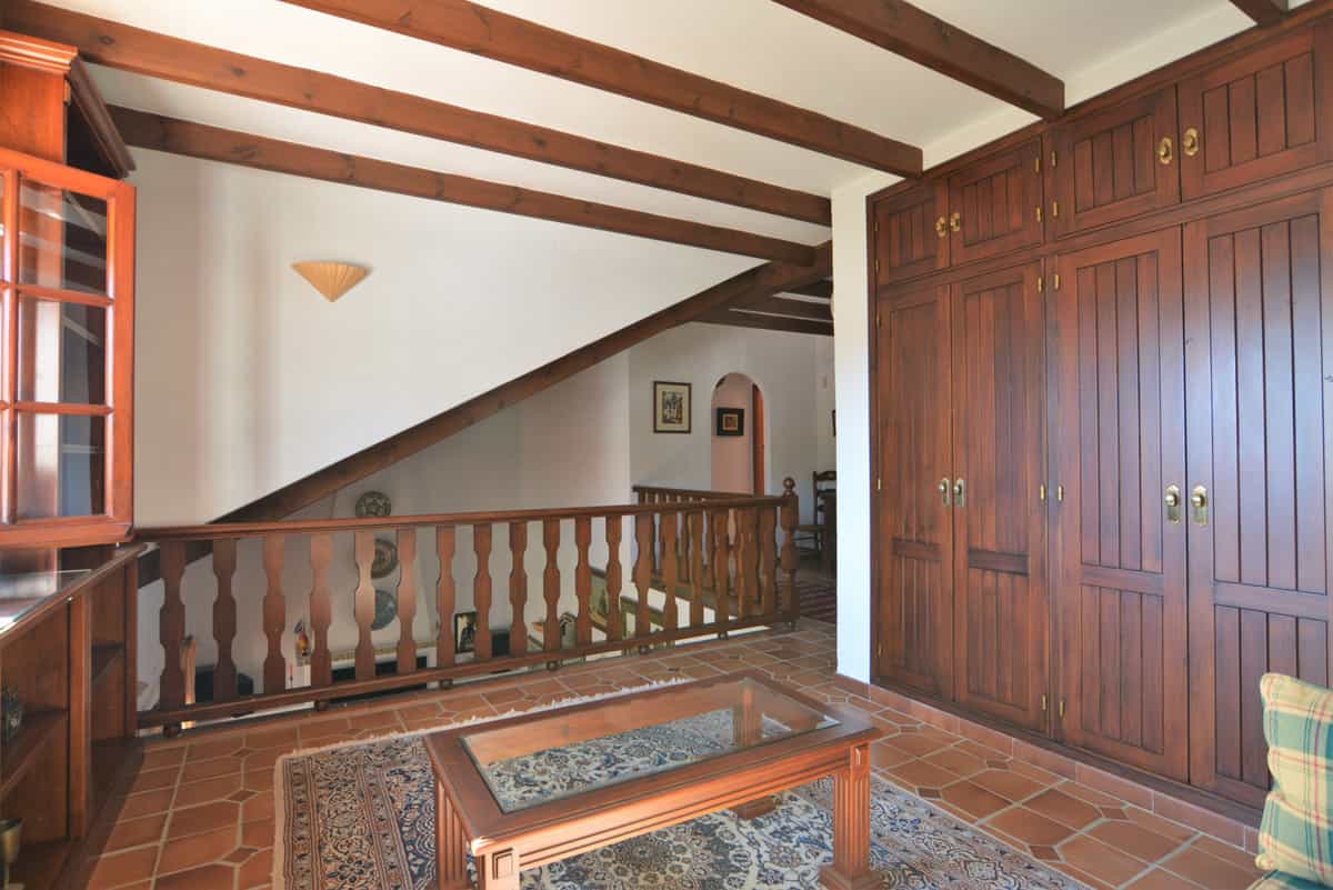 Rumah di El Coto, Asturias 10154943