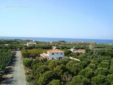 Annen i Peyia, Paphos 10155410