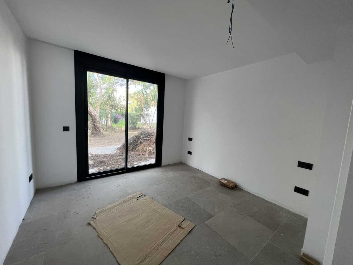 House in Las Lagunas, Andalusia 10155529