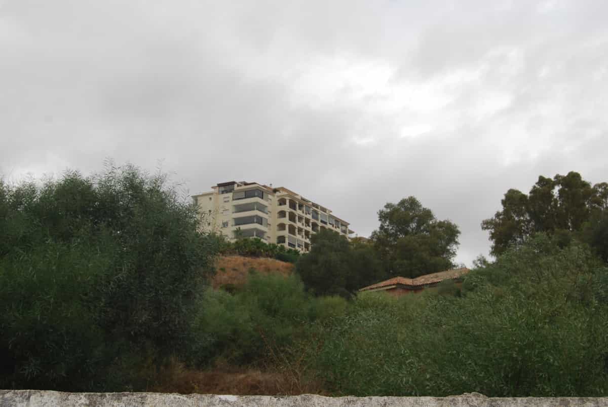 Tanah dalam Fuengirola, Andalusia 10155550