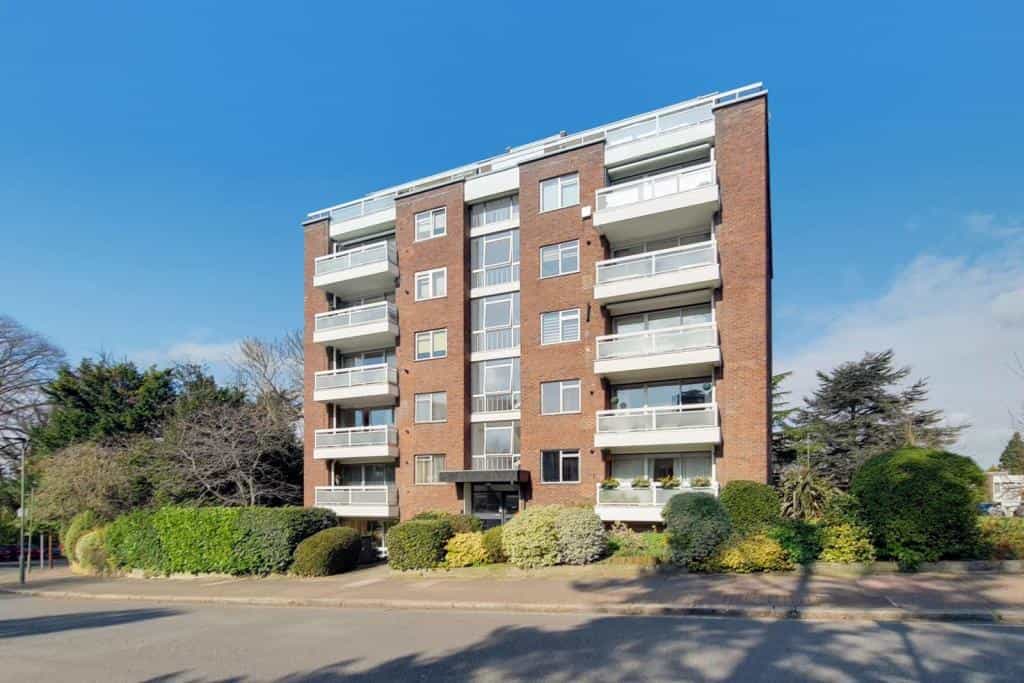 Condominium in Beckenham, Bromley 10155624