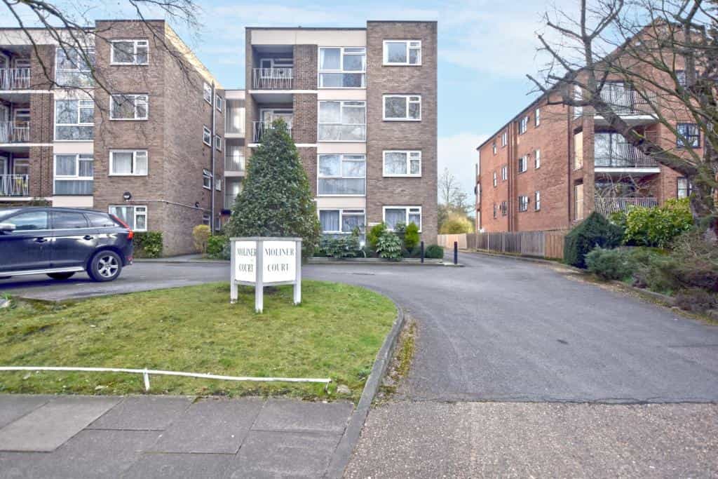 Condominium in Beckenham, Bromley 10155808