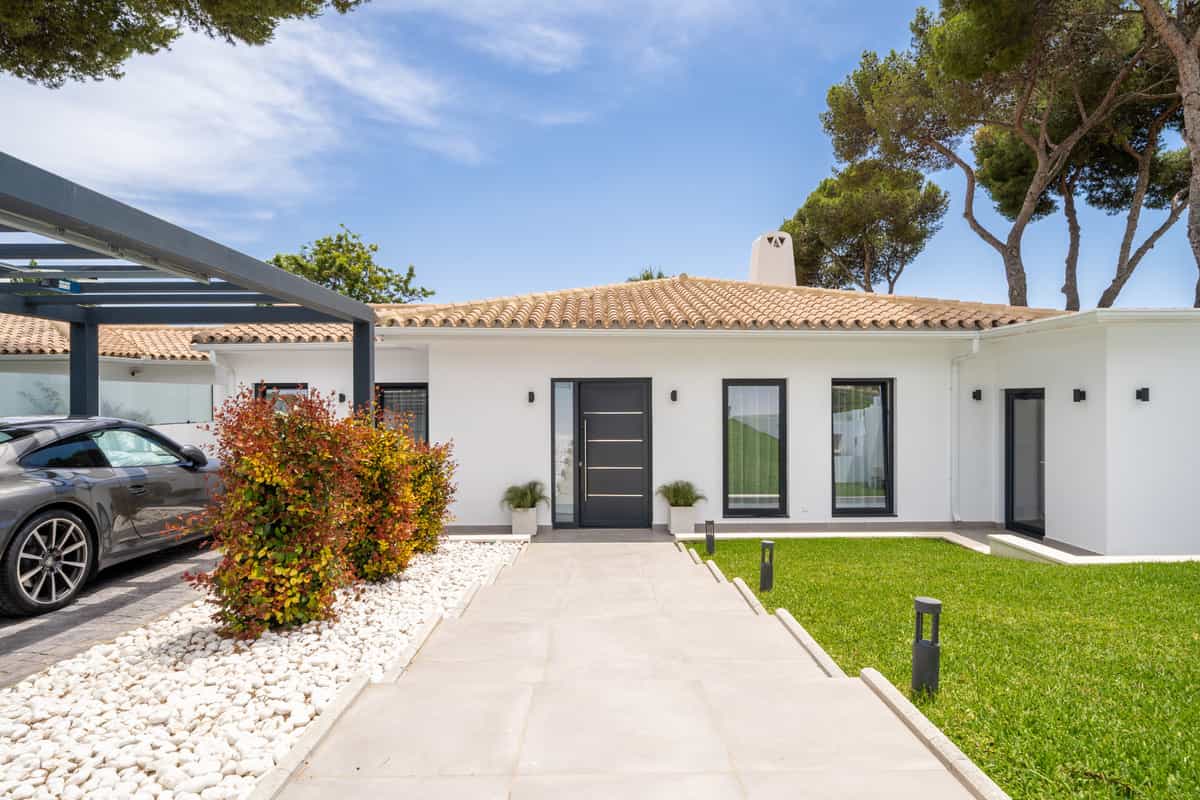 House in Marbella, Andalusia 10155865
