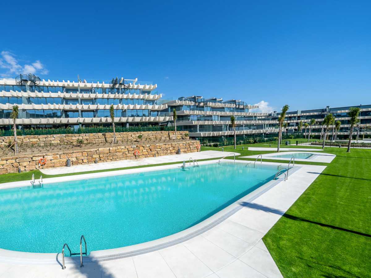 Condominium in Marbella, Andalucía 10156010