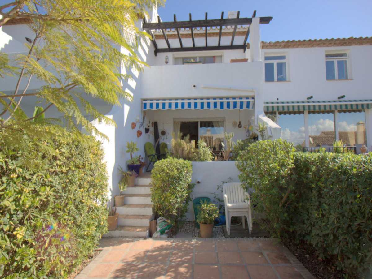 House in Castillo de Sabinillas, Andalusia 10156039