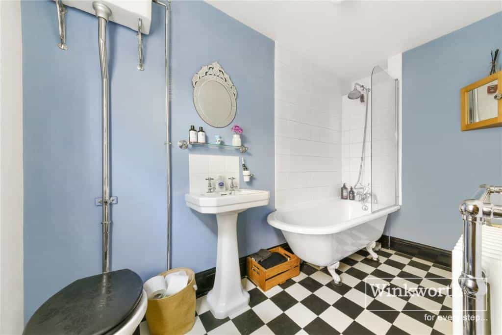 House in Elmers End, Bromley 10156065