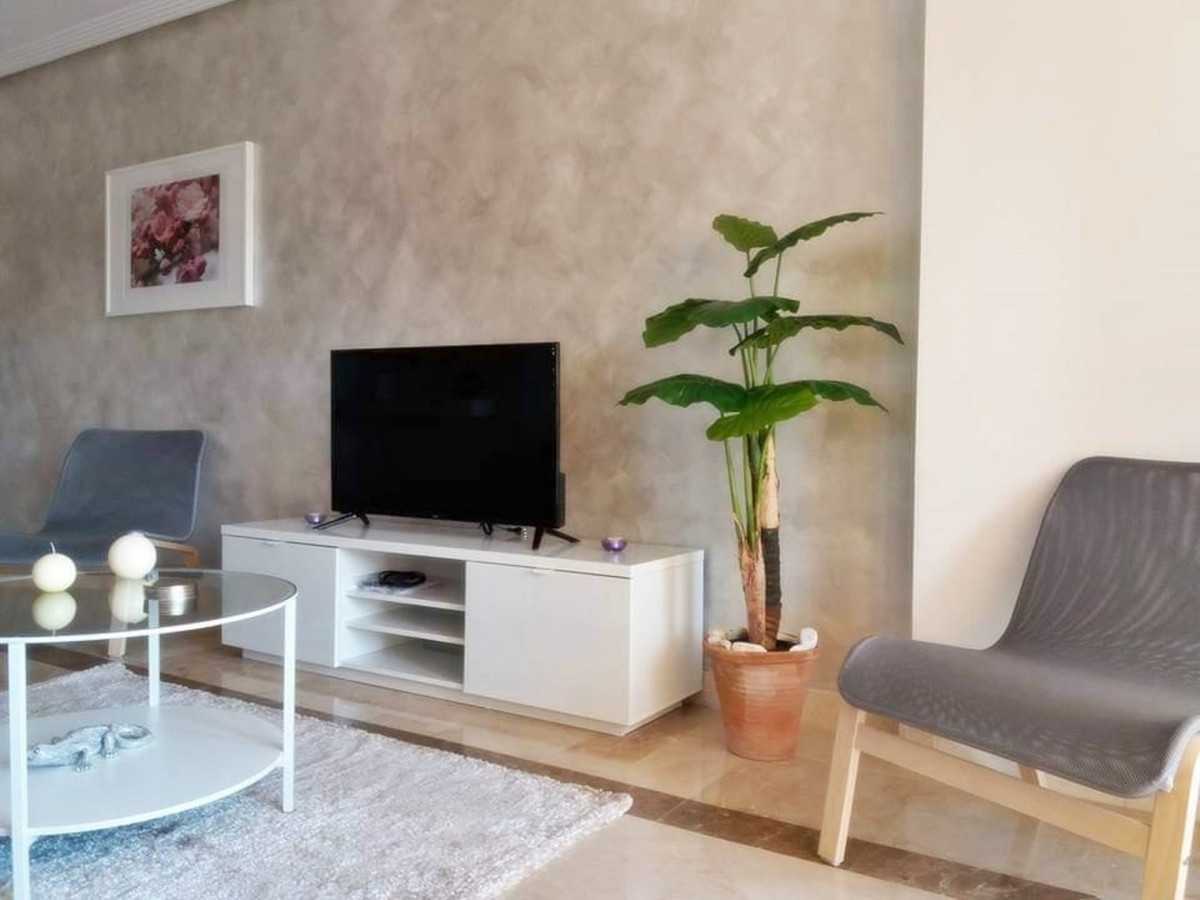 Condominium in Marbella, Andalucía 10156526