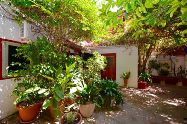 House in San Pedro de Alcantara, Andalusia 10156538