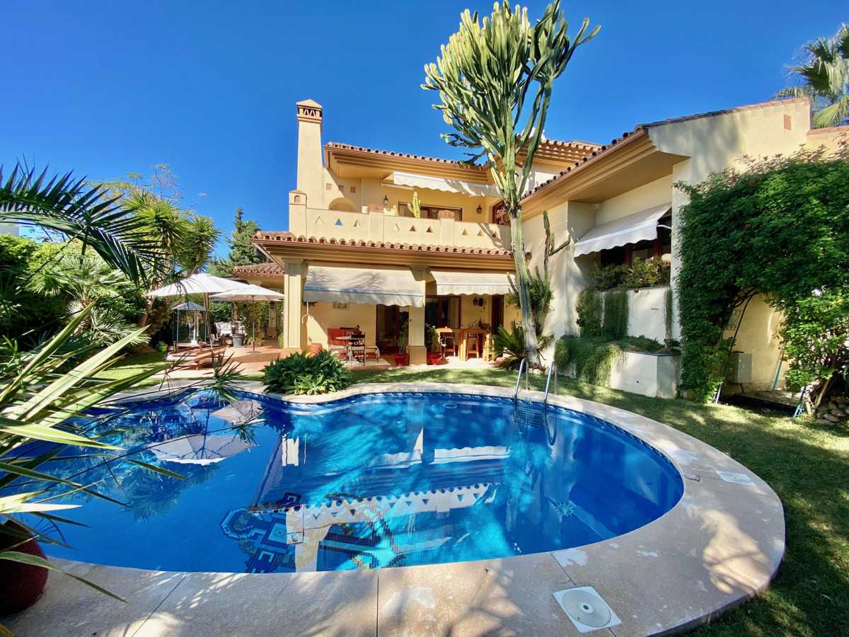 Hus i Marbella, Andalucía 10156541