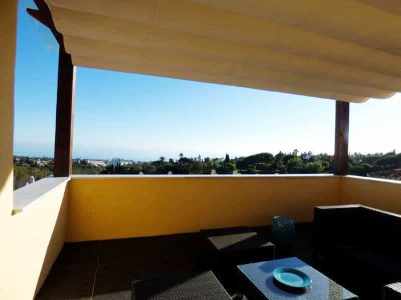 Condominium in Marbella, Andalucía 10156587