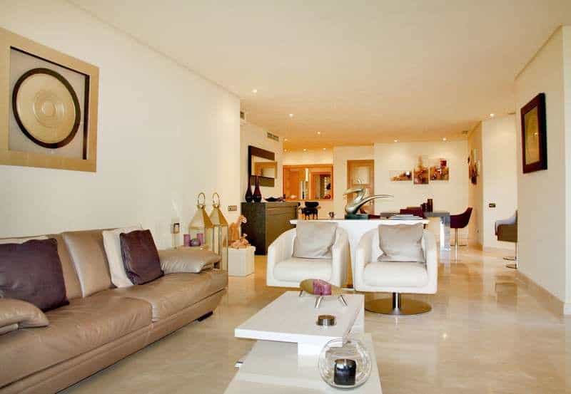 Квартира в Marbella, Andalucía 10156588