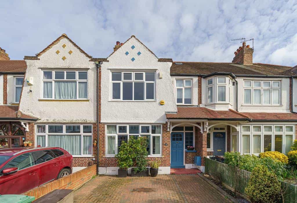 House in Elmers End, Bromley 10156659
