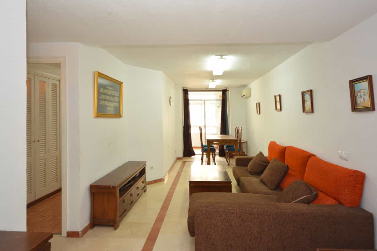 Condominium in Marbella, Andalusië 10156664