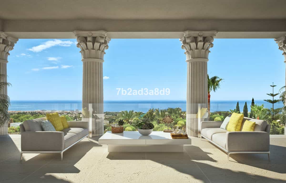 House in Marbella, Andalucía 10156972