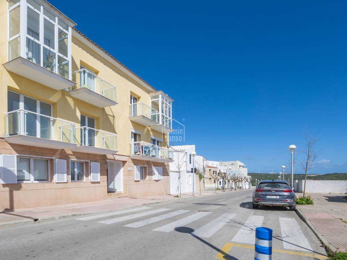Condominium in Mahón, Balearic Islands 10157048