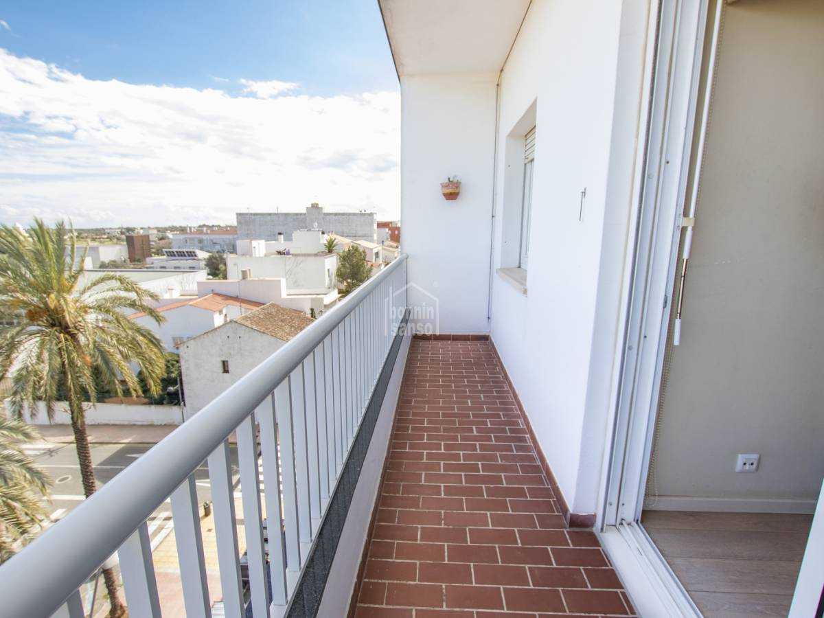 Condominium in Mahón, Balearic Islands 10157051