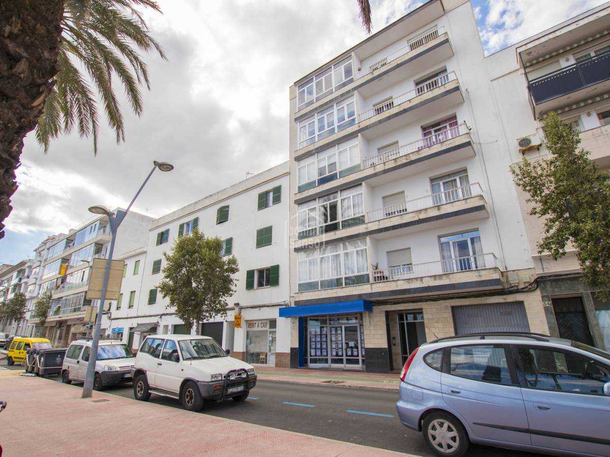 Condominium in Mahón, Balearic Islands 10157051