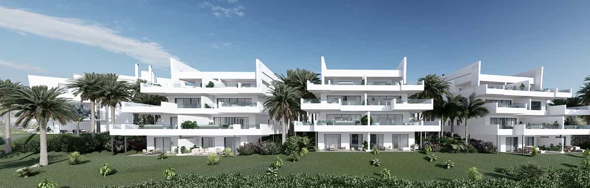 Condominium in Estepona, Andalucía 10157092