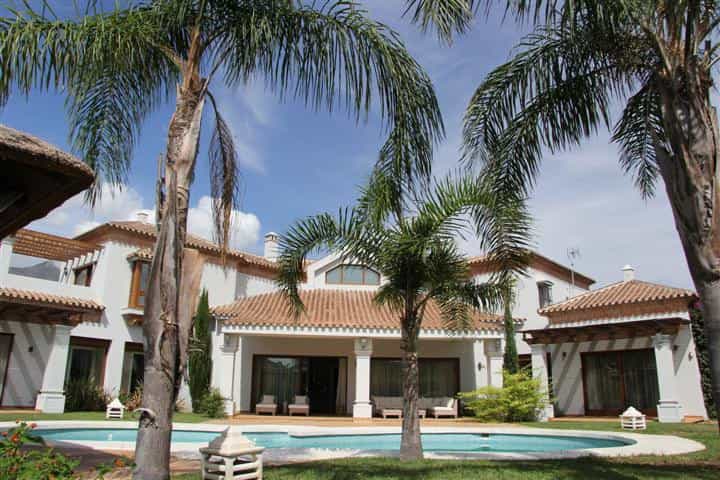 House in Marbella, Andalusia 10157588
