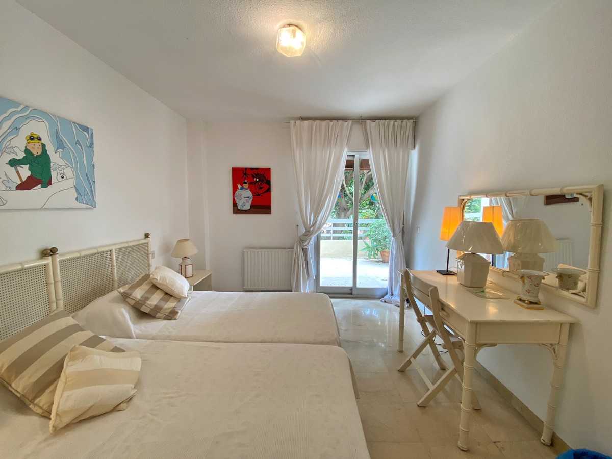 Квартира в Marbella, Andalucía 10157689